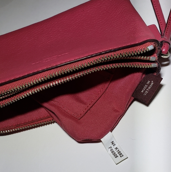 Coach Poppy Pink Zippered Wristlet - Picture 10 of 13